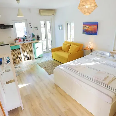 Ravi Boutique - 1 Minute Walk From * Kalyves