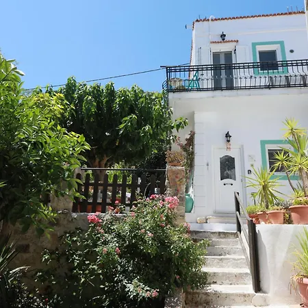 Ravi Boutique - 1 Minute Walk From Apartamento *